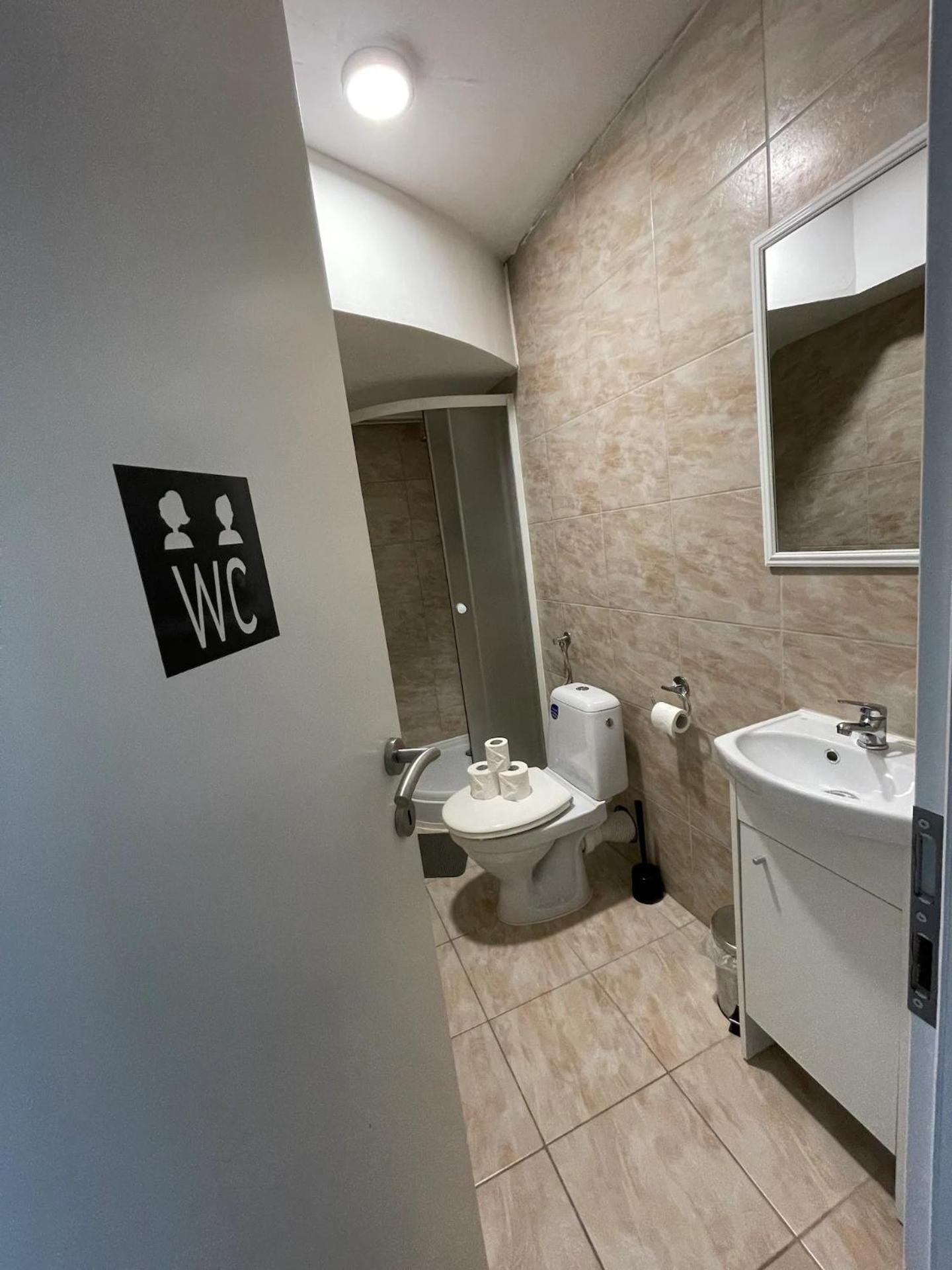 Granada Rooms リュブリャナ エクステリア 写真