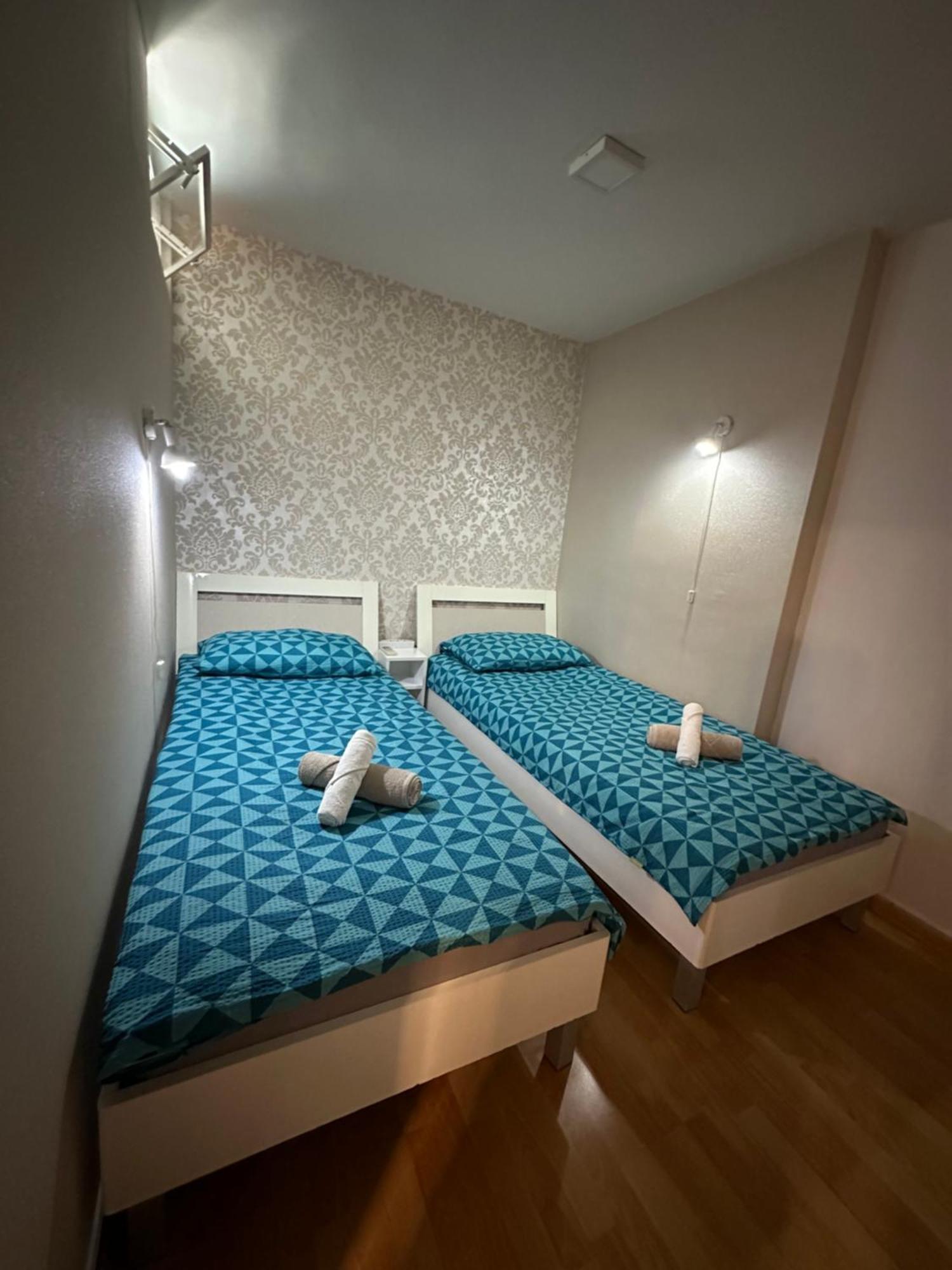 Granada Rooms リュブリャナ エクステリア 写真