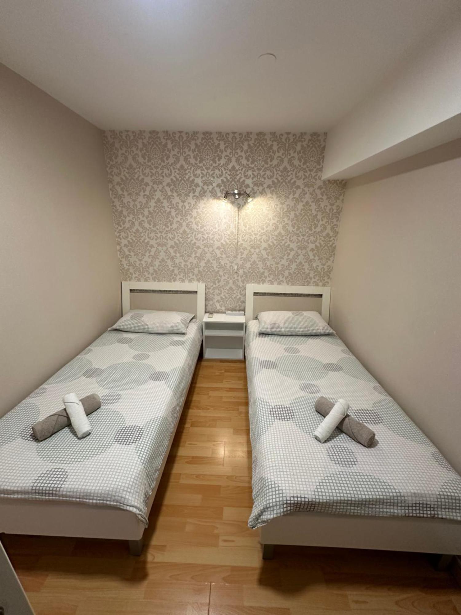 Granada Rooms リュブリャナ エクステリア 写真